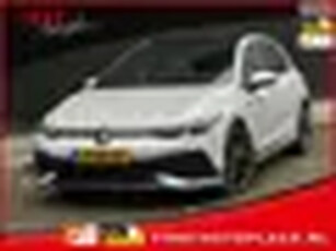 Volkswagen GOLF 2.0 TSI GTI Clubsport PANO/STOELVERW-KOELING/HUD/MEMORY/19''/LEDER NIEUWSTAAT !