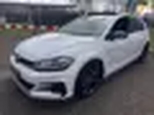 Volkswagen GOLF 2.0 TSI GTI TCR 290PK Pano LED Keyless Motorsound ACC