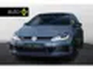 Volkswagen Golf 2.0 TSI GTI TCR / Pure Grey