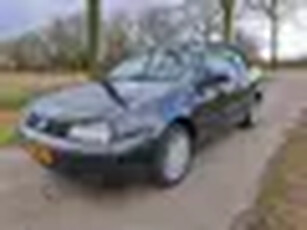 Volkswagen GOLF Cabriolet 1.6 (bj 2000)