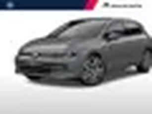 Volkswagen Golf Style Edition 1.5 eHybrid 204 pk 6 versn. DSG · Multimedia pakket · Trekhaak