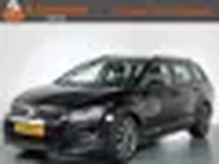 Volkswagen Golf Variant 1.0 TSI Connected Series, Airco, Navigatie, Climate Control, Parkeersensoren