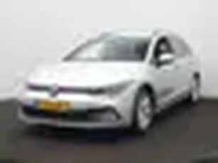 Volkswagen Golf Variant 1.0 TSI Life Trekhaak - Navigatie - Ecc - Pdc