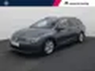 Volkswagen Golf Variant 1.0eTSI/110PK Life DSG · Navigatie · Trekhaak · Parkeersensoren