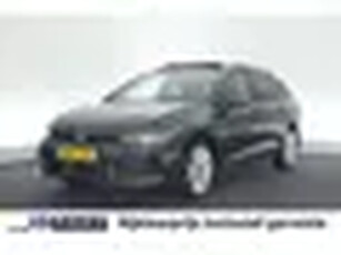 Volkswagen Golf Variant 8.5 1.5 eTSI 150pk DSG Life Edition Trekhaak Camera Panoramadak Navigatie