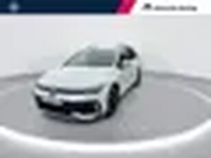 Volkswagen Golf variant R-Line-Edition 1.5 eTSI 116 pk 7 versn. DSG · Assistance pakket plus · Kop