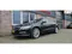 Volkswagen Passat CC 1.8 TSI 4p. Trekhaak! Automaat/DSG! Mooie/Nette Auto! Navigatie! Cruise Control