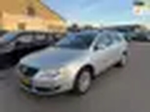 Volkswagen Passat Variant 1.4 TSI Comfortline NAV.+ Clima Bj:2009 NAP!