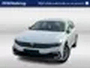 Volkswagen Passat Variant 1.4 TSI PHEV 218pk GTE DSG Automaat / Panorama dak / Keyless / Navigatie /