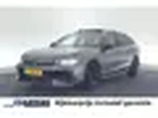 Volkswagen Passat Variant 1.5 eTSI 150pk DSG R-Line Business Black Trekhaak Camera Panoramadak Massa