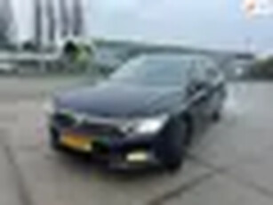 Volkswagen Passat Variant 1.6 TDI Highline Business R