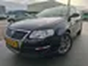 Volkswagen Passat Variant 2.0 FSI Comfortline CLIMA/CRUISE/TREKHAAK!