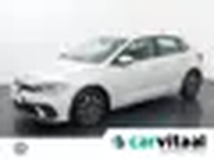 Volkswagen Polo 1.0 TSI Life 95 PK Parkeersensoren voor en achter Virtual cockpit Adaptiev