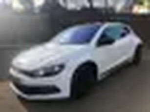 Volkswagen Scirocco 2.0 TSI 200pk DSG Leder Pano 18” Velgen 180000km