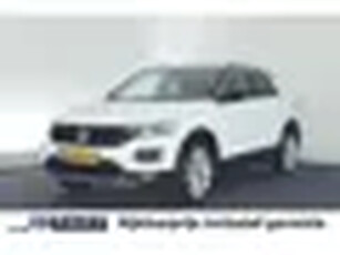 Volkswagen T-Roc 1.0 TSI 116pk H6 Style Trekhaak Led Virtual Cockpit Navigatie