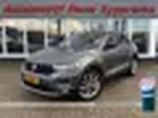 Volkswagen T-Roc 1.0 TSI Sport Park assistent Pano Stoelverwarming