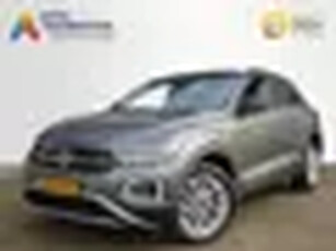 VOLKSWAGEN T-ROC 1.5 TSI 150pk DSG-aut. Style / IQ Light / Navi / Stoelverw. / Zw