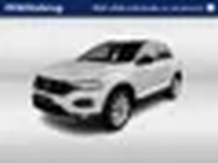 Volkswagen T-Roc 1.5 TSI 150pk DSG Sport / Panoramadak / Virtual Cockpit / Black Design Int. / Zwart