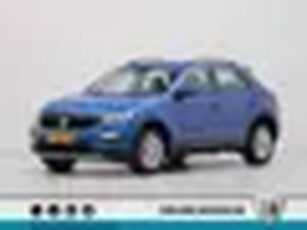 Volkswagen T-Roc 1.5 TSI 150pk DSG Style Navigatie Clima Pdc Acc 110