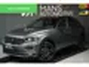 Volkswagen T-Roc 1.5 TSI 3x R-Line / PANODAK / BEATS AUDIO / KEYLESS / CAMERA / ACC / 19”