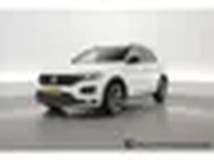 Volkswagen T-Roc 1.5 TSI R-Line DSG Navi Adapt. Cruise Stoelverw. Camera Apple CarPlay