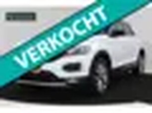 Volkswagen T-Roc 1.5 TSI Sport Business R Automaat (NAVIGATIE, CAMERA, CARPLAY, PDC, STOELVERWARMING