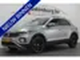 Volkswagen T-Roc 1.5 TSI Style - Carplay / Lane assist / Camera