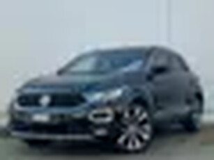 Volkswagen T-ROC 2.0 TSI 4Motion Sport - Pano - 19'' - Virtual - Automaat - Clima - Trekhaak - ACC -