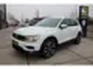 Volkswagen Tiguan 1.4 TSI 150pk Comf. Business DSG, Carplay/Camera, winter pakket, trekhaak Aanbiedi