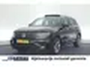 Volkswagen Tiguan 1.4 TSI 150pk DSG ACT 2x R-Line Trekhaak 360Camera Leder Memory Led Panoramadak Vi