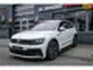 Volkswagen Tiguan 1.4 TSI ACT Comfortline Business R-LinePanoCameraNaviCarplayAccTrekhaak