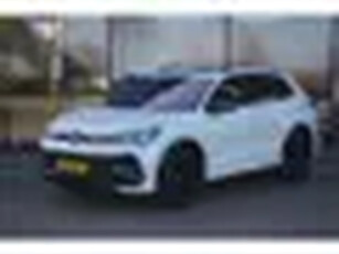 Volkswagen Tiguan 1.5 eTSI 150 PK R-Line Business, *NL-AUTO* Panoramadak, H/K Sound, Black-Style, He