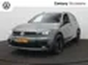 Volkswagen Tiguan 1.5 TSI ACT Highline Business R / Elek. Trekhaak / Camera / Virtual / Adap. Cruise