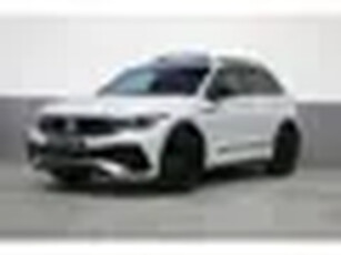 Volkswagen Tiguan 2.0 TSI R-line Black Style Leer Harman/Kardon Trekhaak 4motion