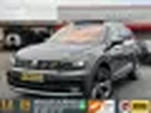 Volkswagen Tiguan Allspace 1.5 TSI Highline NAP AUTO R Line PANO