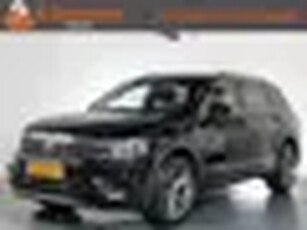 Volkswagen Tiguan Allspace 2.0 TSI 4Motion Highline Business R-line 7p. Trekhaak, Navigatie, Apple C