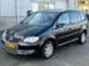 Volkswagen Touran 1.4 TSI 140 PK 6 BAK Bj 2007 Highline Ecc Airco Xenon Cruise Control Stuurbedienin