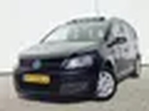 Volkswagen Touran 1.4 TSI Highline Panoramadak/Stoelverw/Navi Nette Auto!