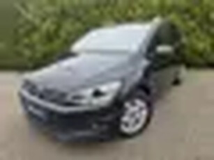 Volkswagen Touran 1.5 TSI Comfortline 7p (bj 2023)