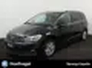 Volkswagen Touran 1.5 TSI Highline 7p Trekhaak ACC Stuur-/Stoelverw. CarPlay