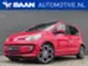 Volkswagen up! 1.0 high up! BlueMotion Panoramadak Navigatie Airco Cruise