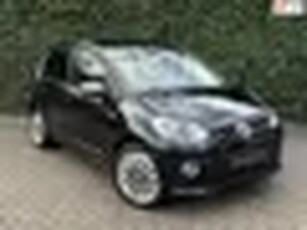 Volkswagen Up! 1.0 high up Pano Airco Cruise Stoelverwarming