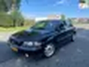 Volvo S60 2.4 AUTOMAAT/APK 9-2025/AIRCO