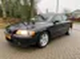 Volvo S60 2.4 D5, BJ`2006