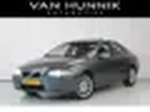 Volvo S60 2.4 Drivers Edition Trekhaak Navi Leder Schuif- Kanteldak