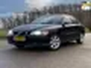 Volvo S60 2.4 Drivers Edition Xenon Leder Navi Trekhaak LMV NAP PERFECT ONDERHOUDEN