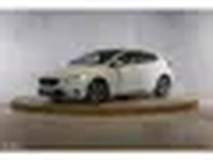 Volvo V40 1.5 T2 R-Design Panorama Cruise control Stoelverwarming