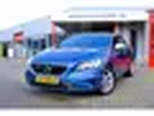 Volvo V40 1.5 T3 Polar+ Sport Aut. PanoLEDNaviCamBLISLMV