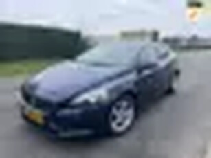 Volvo V40 1.6 D2 Momentum NAP/CLIMA/NAVI/AUTOMAAT/LEER