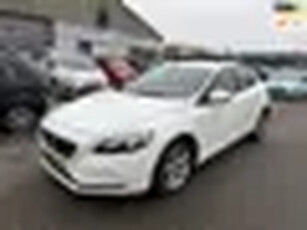 Volvo V40 2.0 D2 Kinetic Business NAV.+ Clima Bj:2015 NAP!